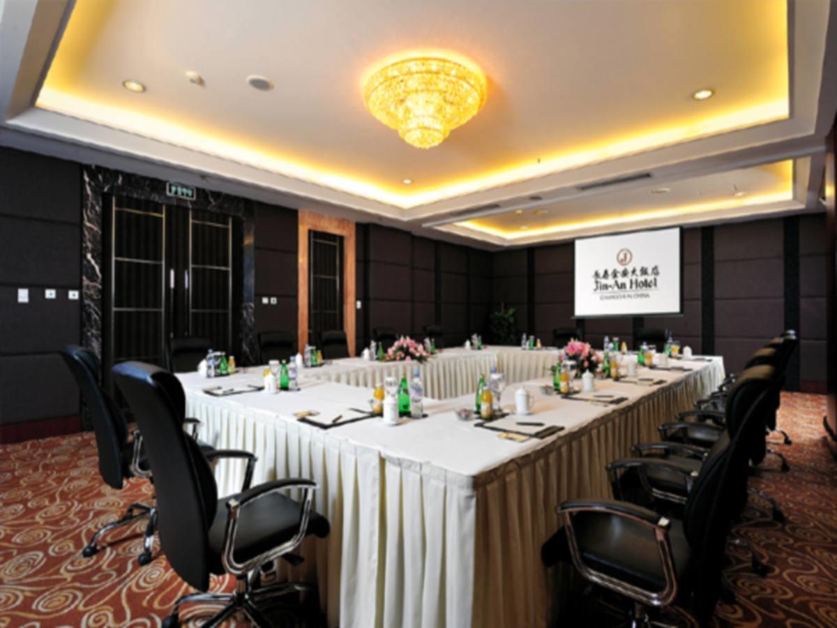Changchun Jin-An Hotel Екстериор снимка